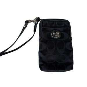 Coach Signature Wristlet Wallet - Black